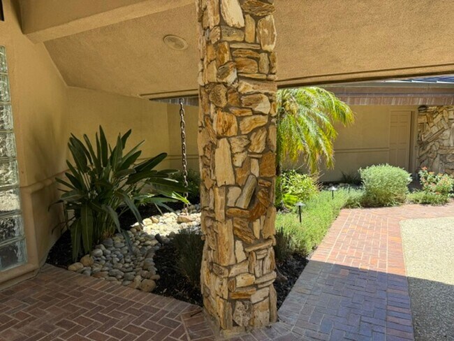 Building Photo - Pleasanton 4 bed / 4 bath Ultra-Private 1.3-Acre Sanctuary with Panoramic Views, pool and spa