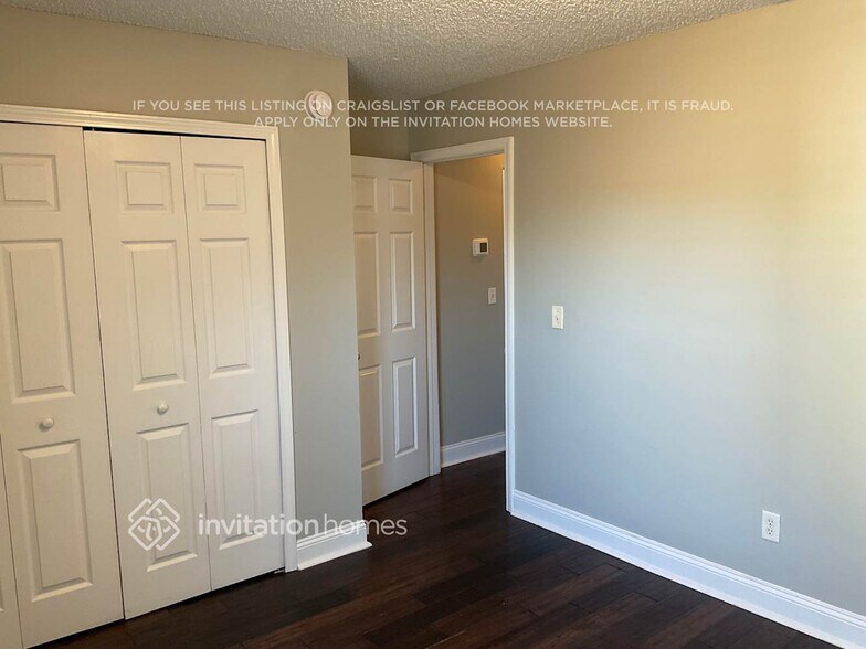 Building Photo - 513 Cricket Cove Ct