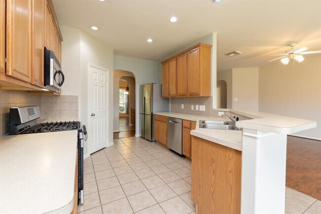 Building Photo - 9502 Mustang Park Ct