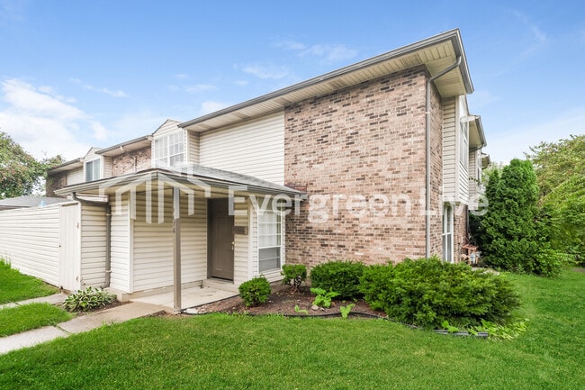 Building Photo - 5676 Troy Villa Blvd