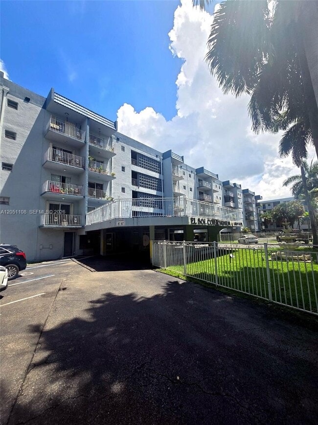 Building Photo - 1655 W 44th Pl