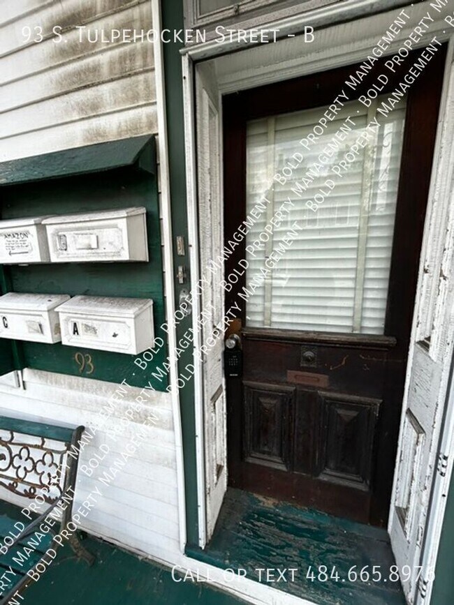 Building Photo - 93 S Tulpehocken St