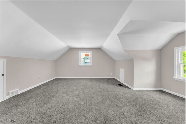 Building Photo - 17801 Grovewood Ave