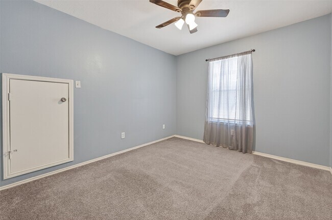 Building Photo - 17319 Lobo Trail