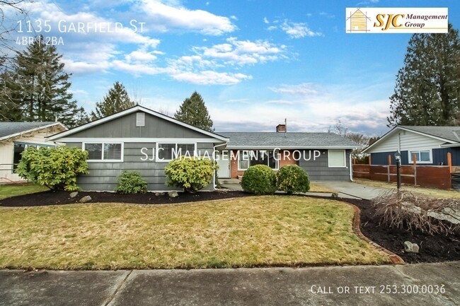 Primary Photo - 4 bedroom home for rent in Enumclaw