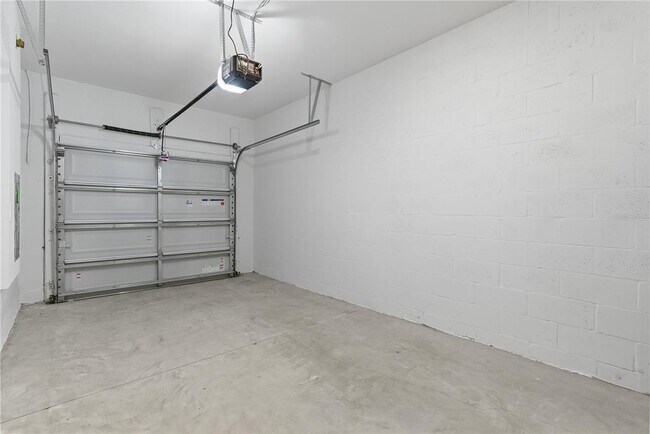 Building Photo - 3447 Beam Ter