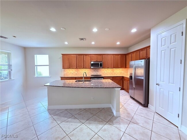Building Photo - 4954 Iron Horse Way