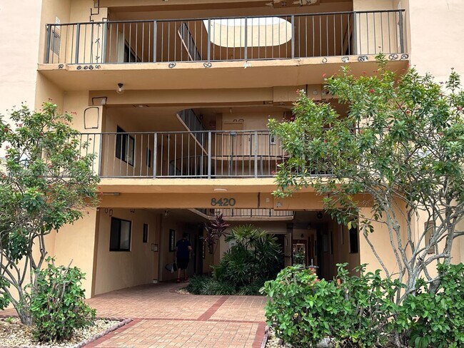 Building Photo - 8420 SW 133rd Avenue Rd