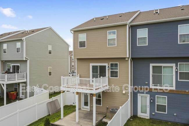 Building Photo - 163 Cooperage Rd