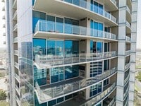 Building Photo - 3130 N Harwood St