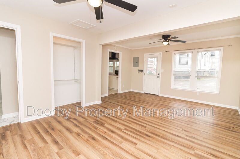 Building Photo - 1411 Marlboro Ave