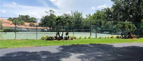 Building Photo - 1018 Woodshire Ln
