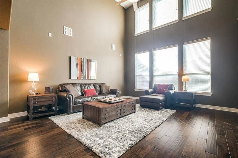 Building Photo - 905 High Meadow Rd