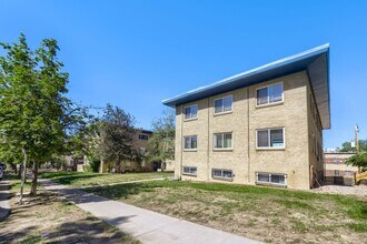 Building Photo - LOCATION!! LOCATION!! Beautiful 1 bedroom, 1 full bath condo in Capitol Hill neighborhood (1-mont...