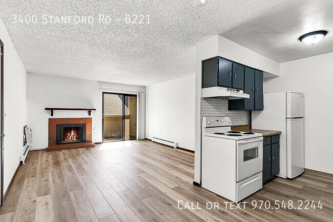 Building Photo - 3400 Stanford Rd