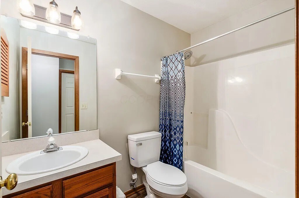 Building Photo - 6710 Bethany Dr