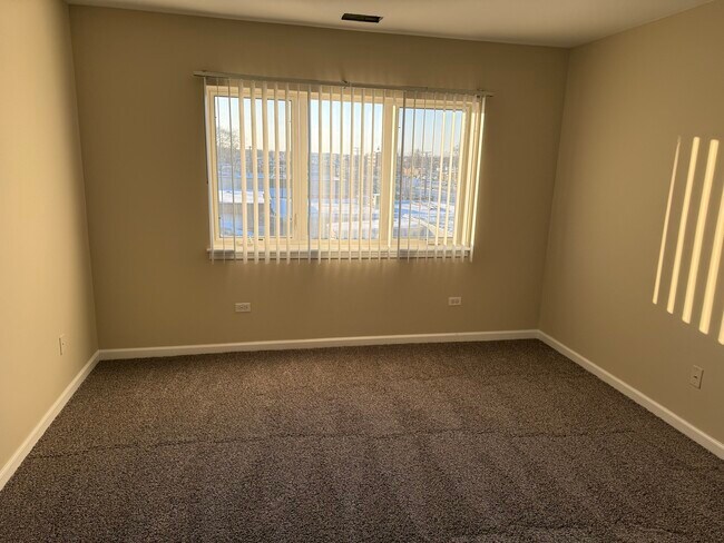 Building Photo - 5119 159th St