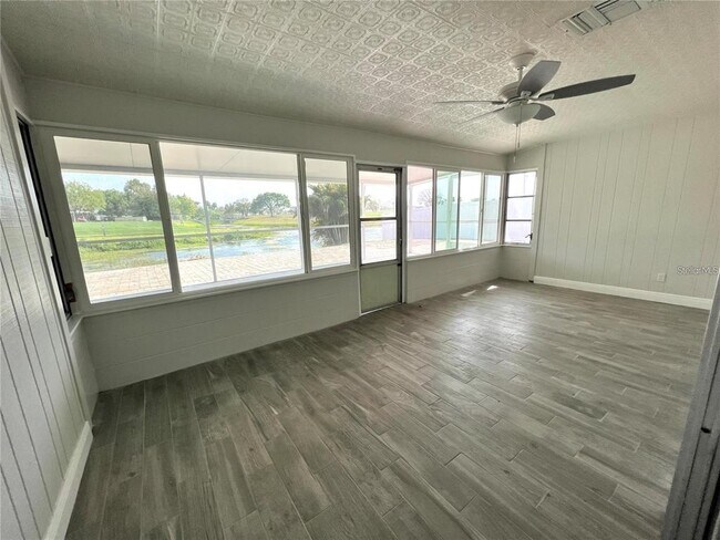 Building Photo - 912 La Jolla Ave