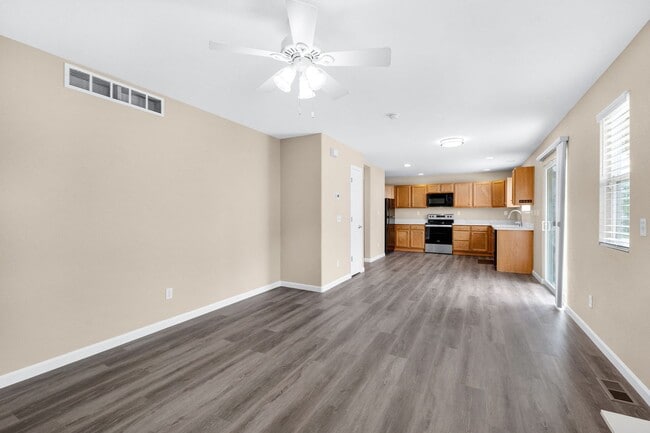 Building Photo - 17624 Quarry Way