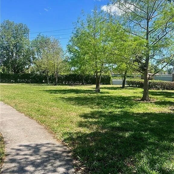 Front Yard - 14870 Pleasant Bay Ln
