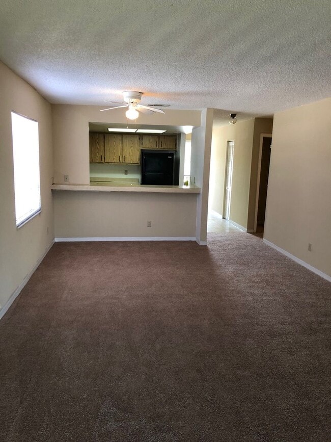 Building Photo - Coral Gardens - R882