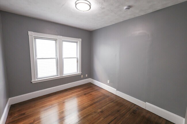 Building Photo - 181 Norfolk St