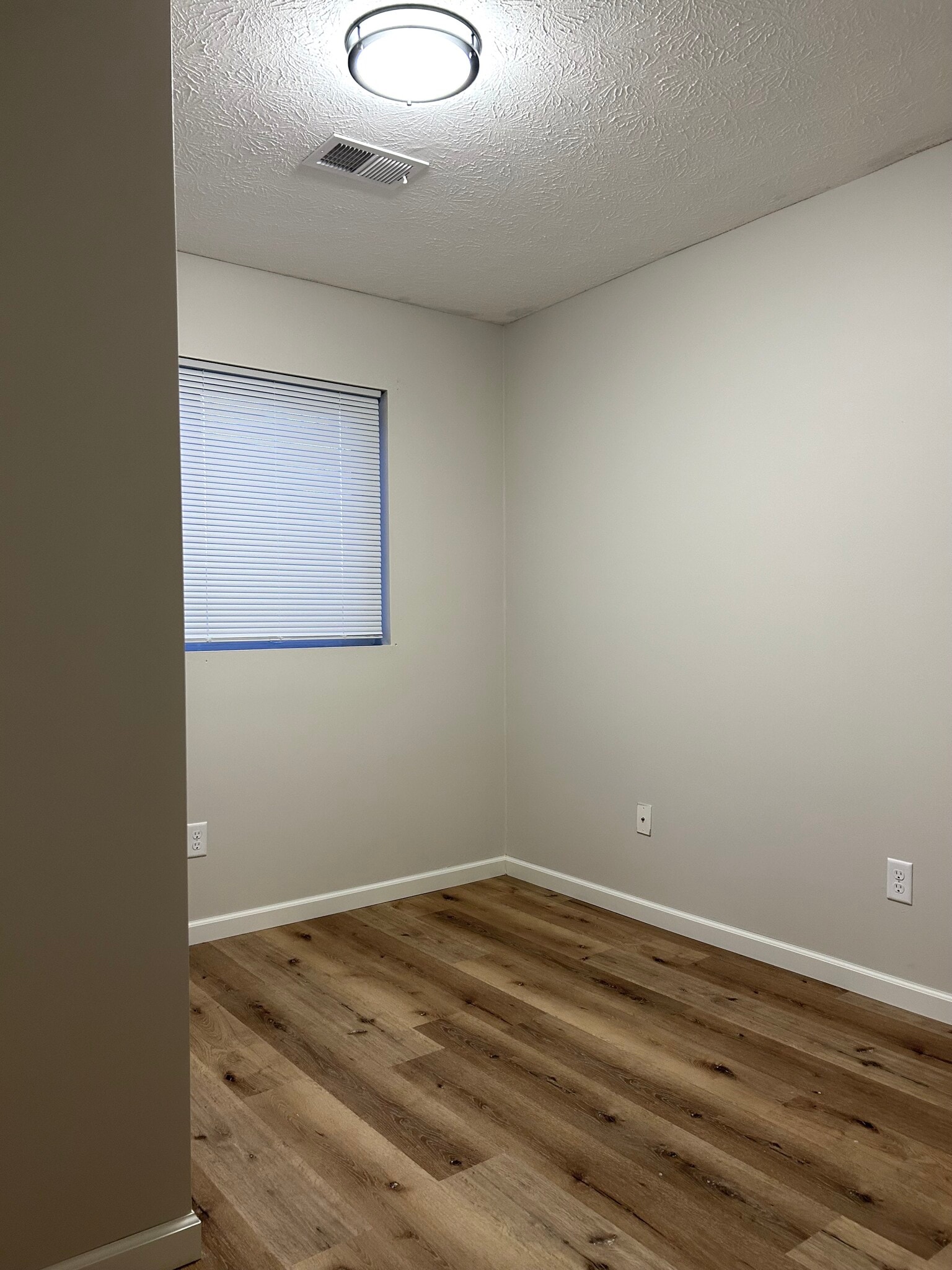 Bedroom #2 - 1406 W Division St