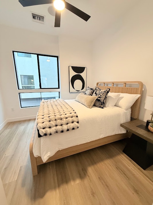 Main Level Bedroom - 4220 N 32nd St