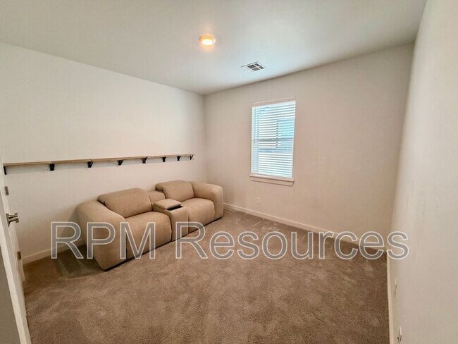 Building Photo - 2529 NW 129th St