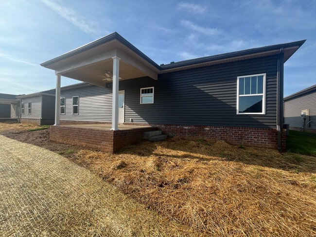 Building Photo - New Construction 4BR home- 1 month free wh...