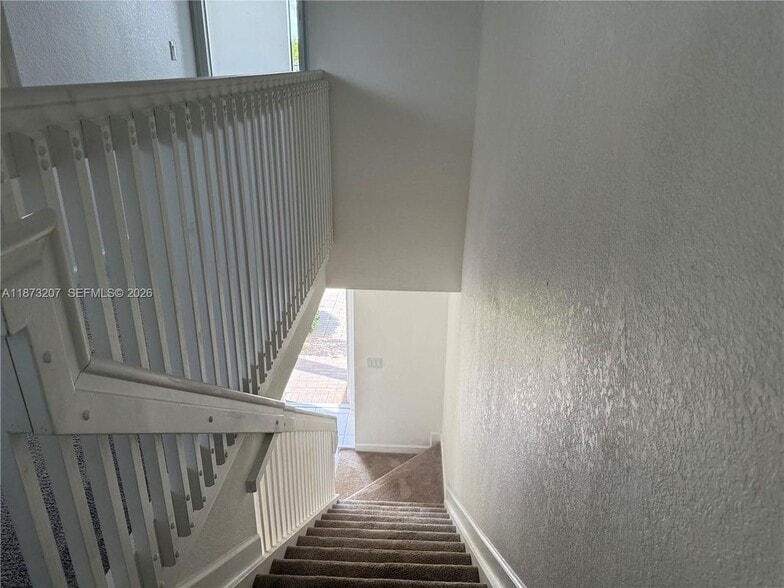 Building Photo - 607 NE 208th Terrace