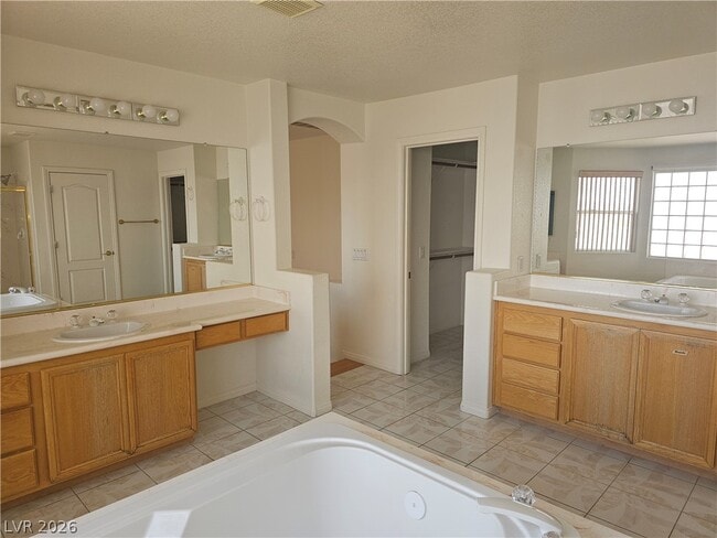 Building Photo - 8075 Lapis Harbor Ave