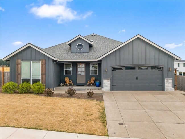 Building Photo - 3Bed/2 Bathroom Beautiful New Construction...
