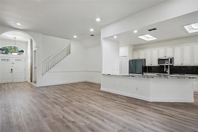 Building Photo - 337 Mohave Terrace