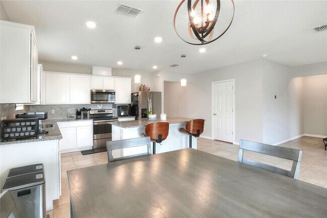 Building Photo - Aspen House