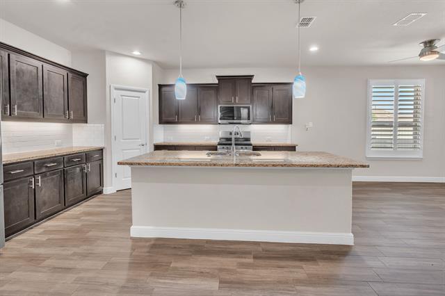 Building Photo - 2336 Shorthorn Dr