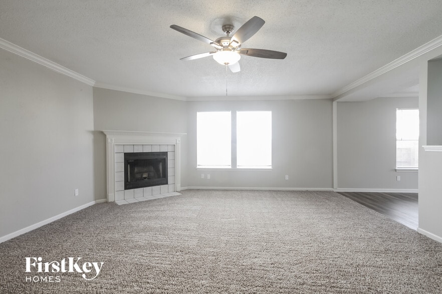 Building Photo - 2197 Westmere Dr