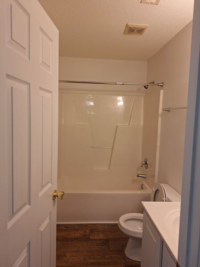 Building Photo - Marvelous Three Bedroom Home in Lake Carolina!