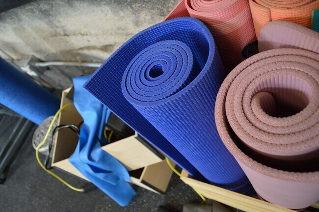 Building Photo - 1512