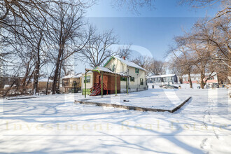 Building Photo - 6821 Bales Ave