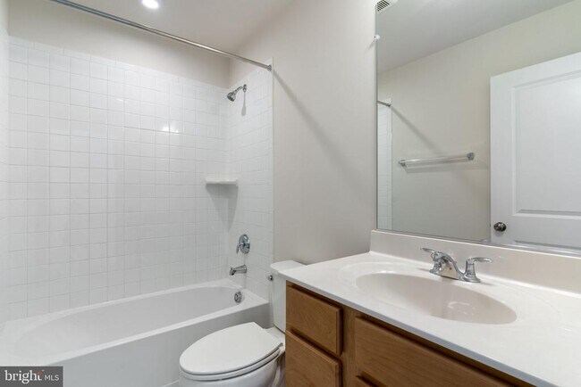 Building Photo - 44042 Eucalyptus Way