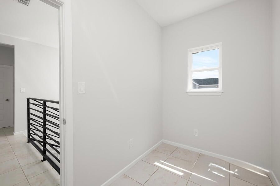 Building Photo - 5405 N Crown Pt