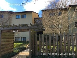 Building Photo - 5715 Harpers Farm Rd