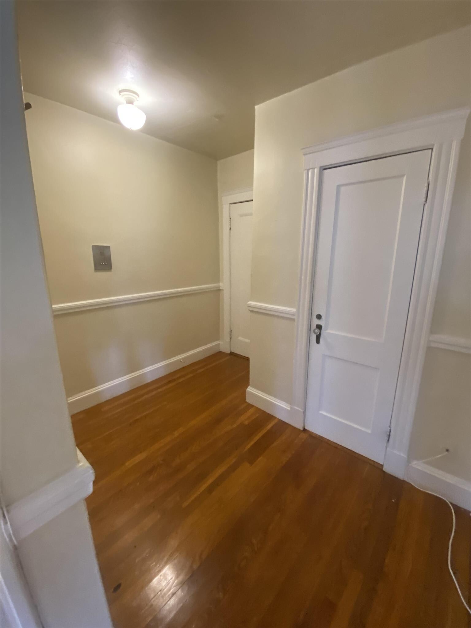 Building Photo - 10 Agassiz St