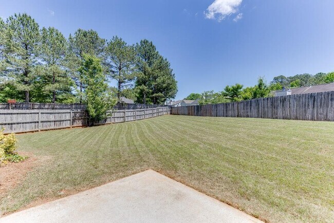 Building Photo - 678 Clairidge Elm Trail SW