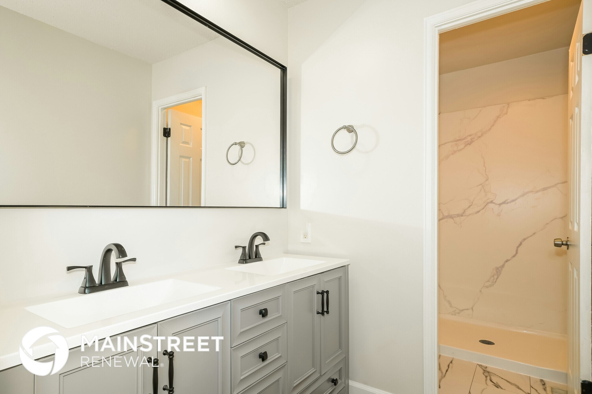 Building Photo - 28 Trade Winds Dr