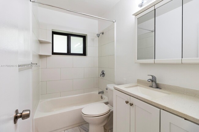 Building Photo - 1790 Harbour Inlet Dr
