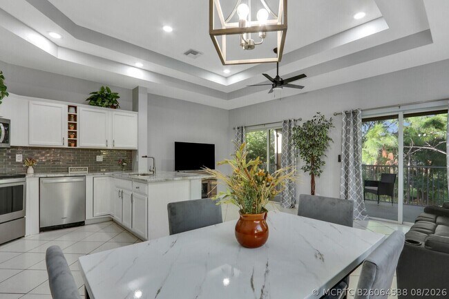 Building Photo - 8031 Carnoustie Pl