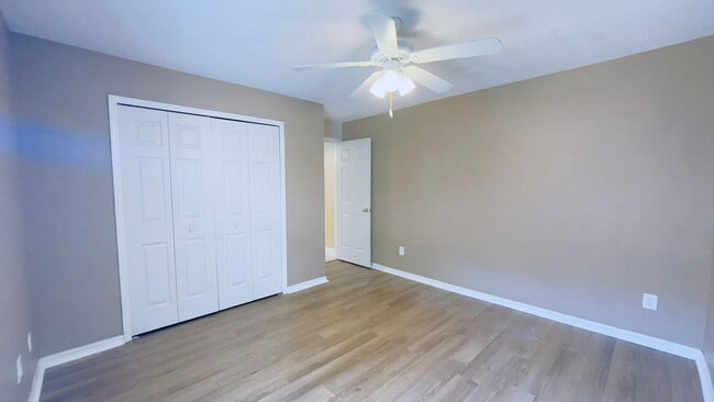 Building Photo - 3404 Kayla Cir