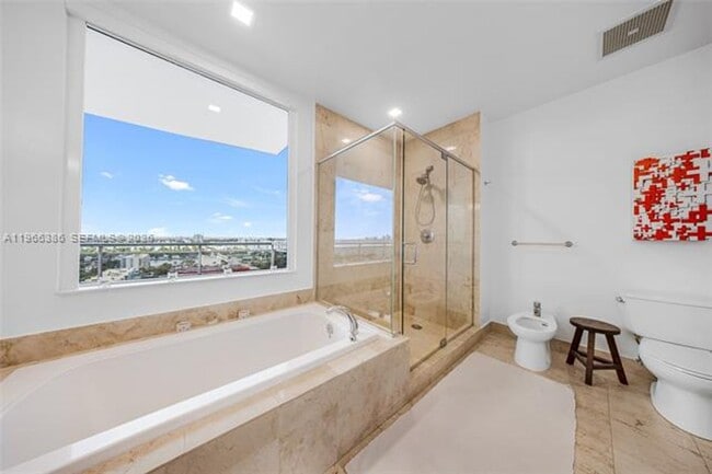 Building Photo - 7901 Hispanola Ave